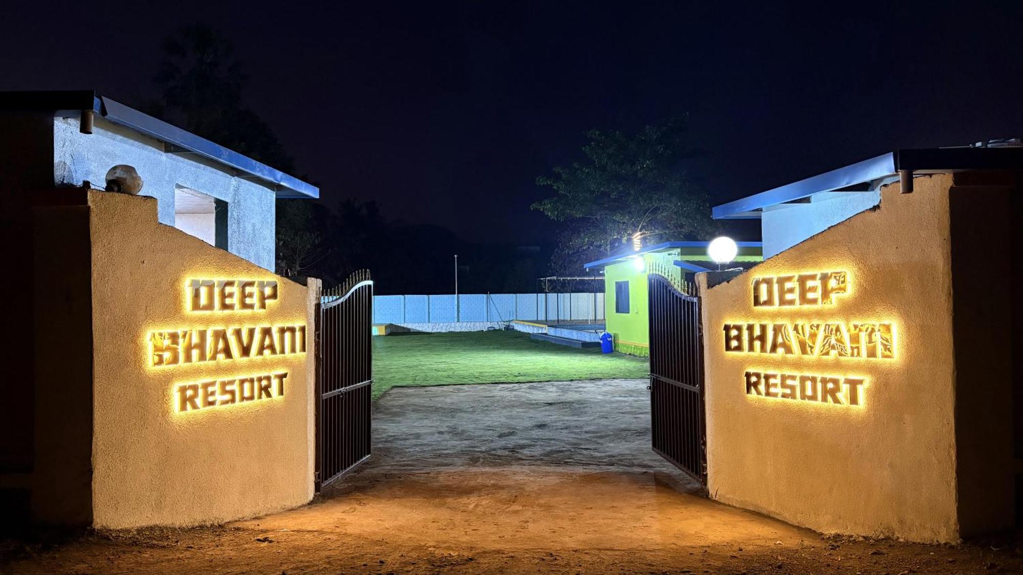 Deep Bhavani Resort Карджат Экстерьер фото